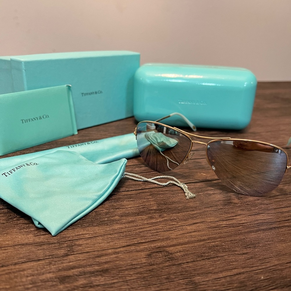 Tiffany & Co Aviator Sunglasses.